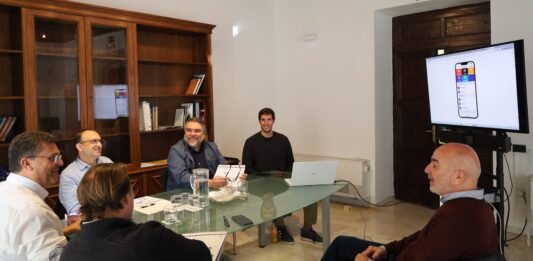 La Diputació comença a implantar en els primers ajuntaments la seua nova aplicació de queixes ciutadanes La Diputació comença a implantar en els primers ajuntaments la seua nova aplicació de queixes ciutadanes