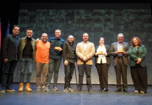 Ràdio Manises celebra l’acte de cloenda del seu 25é aniversari amb el lliurament de premis als seus col·laboradors Ràdio Manises celebra l’acte de cloenda del seu 25é aniversari amb el lliurament de premis als seus col·laboradors