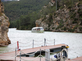La Diputació de València recopilarà en un catàleg l’ús turístic dels recursos hídrics de la província La Diputació de València recopilarà en un catàleg l'ús turístic dels recursos hídrics de la província