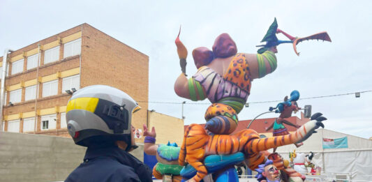 El Consorci de Bombers reforça la seguretat de les Falles a la província amb un protocol d'actuació davant pluges i vent