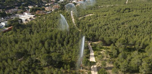 cañones de agua en la Vallesa