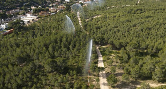 cañones de agua en la Vallesa