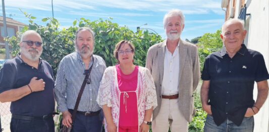 Ciutadania i forces polítiques locals es reuneixen per aimpulsar la unitat de l’esquerra de cara a les eleccions municipals de 2027 a l’Eliana Ciutadania i forces polítiques locals es reuneixen per a impulsar la unitat de l'esquerra de cara a les eleccions municipals de 2027 a l'Eliana
