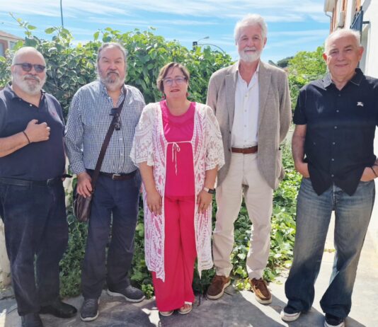 Ciutadania i forces polítiques locals es reuneixen per a impulsar la unitat de l'esquerra de cara a les eleccions municipals de 2027 a l'Eliana