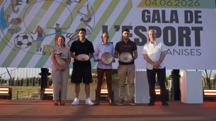 La XXIV Gala de l’Esport de Manises premia a Javier Oña, Pedro Martínez i al Club de Pilota Valenciana Manises