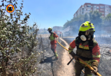 Dol oficial a Manises, foc controlat a Aldaia i talls de trànsit als accessos al Saler són els incendis del cap de setmana Tragedia a las puertas del Camp de Túria: un fallecido y alerta máxima en La Vallesa
