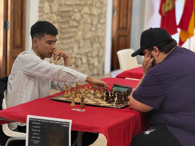 El Gran Mestre Shamsiddin Vokhidov s'imposa en el VII Torneig Internacional Club Escacs Paterna.