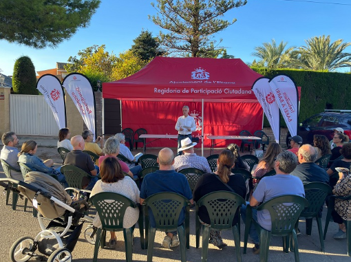 L’Eliana repren la iniciativa ‘Barri a barri’ per a acostar la gestió municipal i l’oci a tots els nuclis del municipi L’Eliana repren la iniciativa ‘Barri a barri’ per a acostar la gestió municipal i l’oci a tots els nuclis del municipi