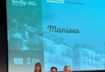 Manises arreplega a Vitòria el Premi Ciutats que Caminen 2026 per la seua aposta per la mobilitat escolar al carrer Teruel Manises arreplega a Vitòria el Premi Ciutats que Caminen 2026 per la seua aposta per la mobilitat escolar al carrer Teruel