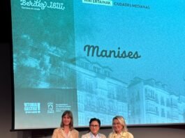 Manises arreplega a Vitòria el Premi Ciutats que Caminen 2026 per la seua aposta per la mobilitat escolar al carrer Teruel Manises arreplega a Vitòria el Premi Ciutats que Caminen 2026 per la seua aposta per la mobilitat escolar al carrer Teruel