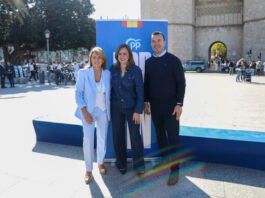 Mompó reivindica “l’equipàs” del PP de la província de València per a defendreels interessos valencians a Madrid Mompó reivindica “l’equipàs” del PP de la província de València
