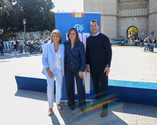 Mompó reivindica “l’equipàs” del PP de la província de València per a defendreels interessos valencians a Madrid Mompó reivindica “l’equipàs” del PP de la província de València