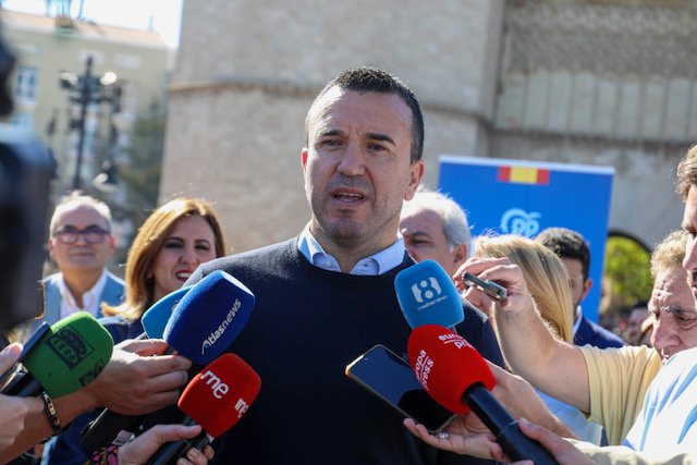 Mompó reivindica “l’equipàs” del PP de la província de València